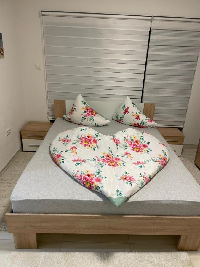 Apartman Cuprija ซาซิน ภายนอก รูปภาพ